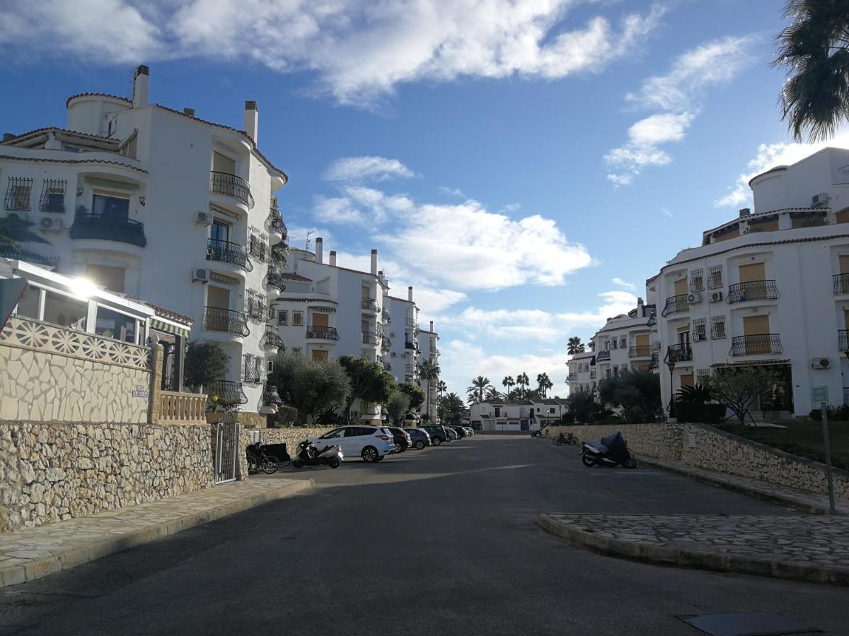 Estudio Con Piscina, Playa Y Wifi Dénia Esterno foto